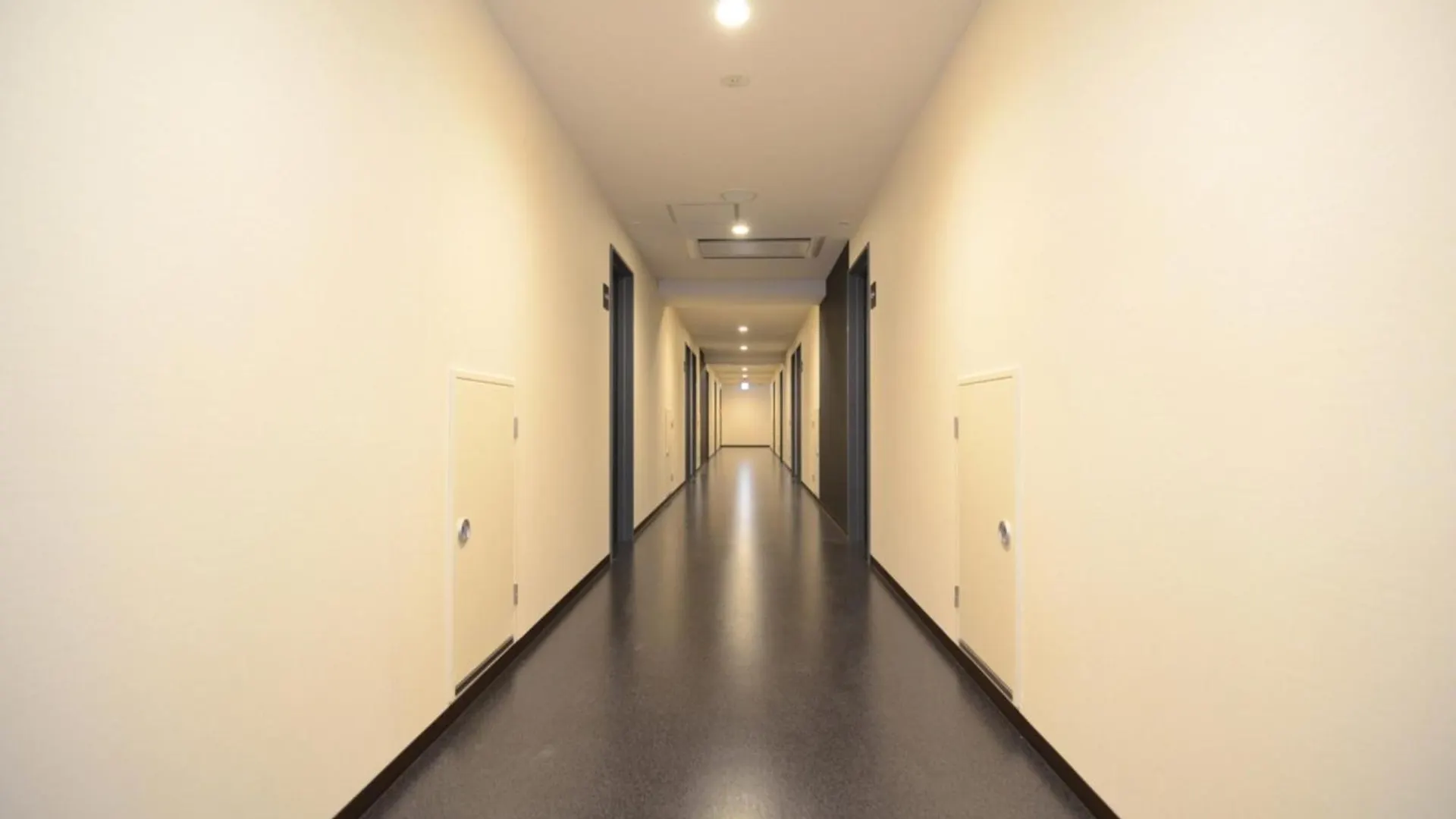 Nihonbashi Luxe Hotel - Vacation Stay 77602V Osaka
